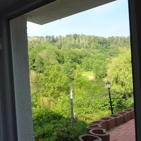 Direkt am See Gartenapartment mit Bad * Waldeck (Hessen)