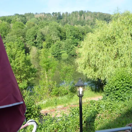 Gasthuis Direkt am See Gartenapartment mit Bad